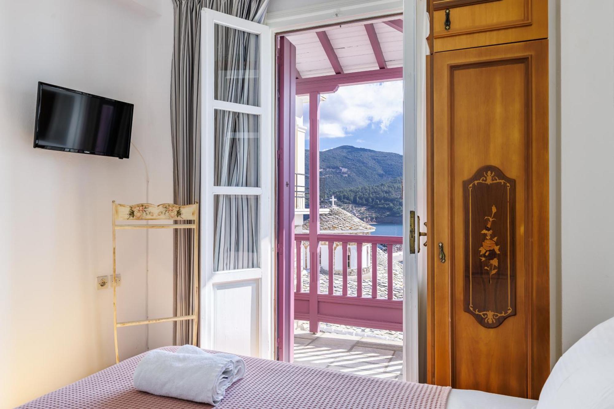 Skopelos Antonia House Exterior photo